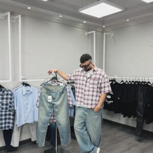 PLAID RED SHIRT